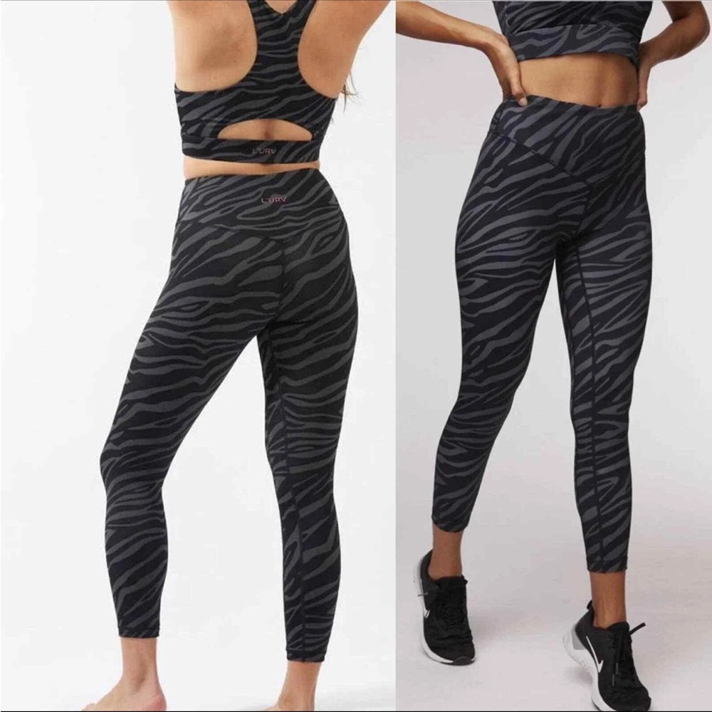 L'urv Savanna 7/8 Legging - Charcoal size small